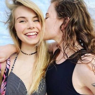 hailee and kendra leak|Hailee and Kendra (@haileeandkendra) Official